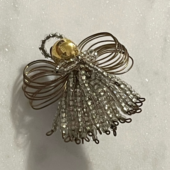 Vintage Handcrafted Wire Angel Brooch - Picture 12 of 13